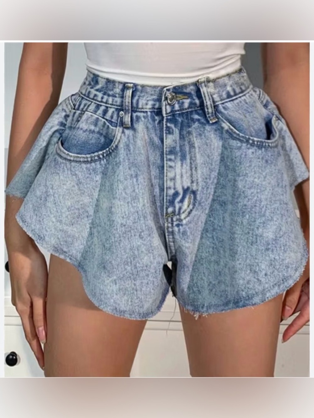 Ruffle Hem High Waist Denim Shorts Light Wash Streetwear Size S Y2K Boho